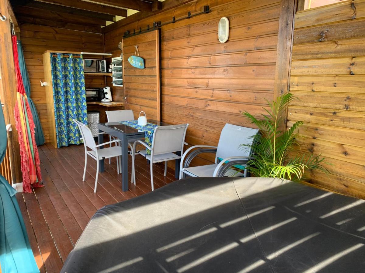 Gîte face à la mer des caraibes Sainte-Rose Exterior foto